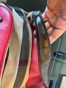 Burberry bag - Throaway price