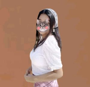 Pinterest Lace Trimmed Headscarf