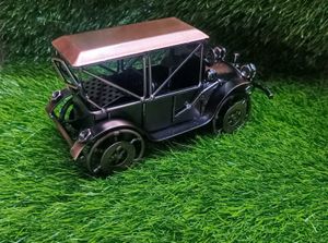 Vintage Car Modal.