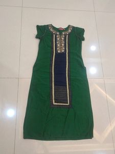 Round Neck Kurti, Beautiful & Elegant (Green, S)
