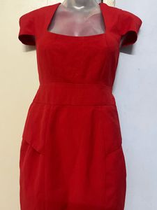 Pintrest Chic Red Sheath Dress