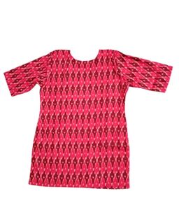 Pink Printed short Kurti ( small ) with scrunchies