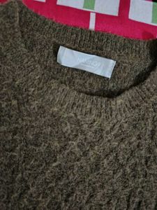 Cozy Brown Knit Pullover