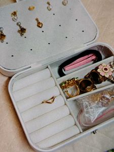 Elegant Jewelry Storage Box
