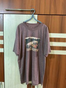 Green Graphic T-Shirt(unisex) with freebies