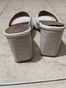 White Heels - UK 5 (3.5 Inches Height)
