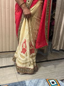 Beautiful Saree With Heavy Border