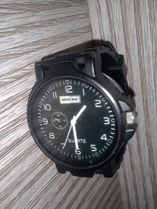 Black Nyatinx Quartz Watch