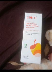 Plum 10% Vitamin C Glow Serum 30 ml new seal pack
