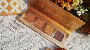 Just Herbs 4-in-1 Eye-shadow Palette