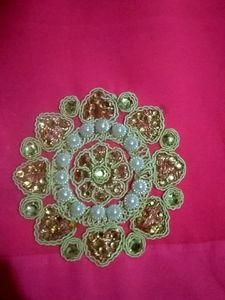Pink 🩷 Saree with Gold Embroidery