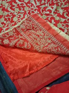 Red Embroidered Kurta Set 36 size