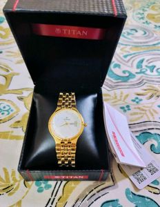 unused Titan Gold Watch