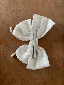 Pearl White Pretty Bow