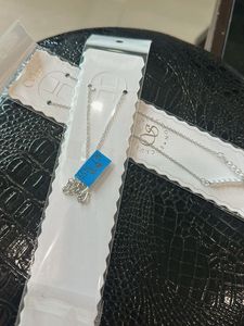 Pearl Chain