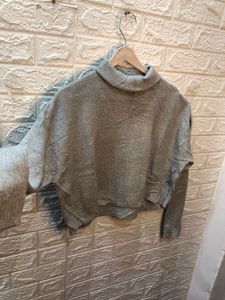 Full high-quality, grey knit sweater 🕷️🕸️‼️