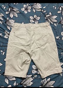 Bandolino Women&#39;s Riley Relaxed FitBermuda Short