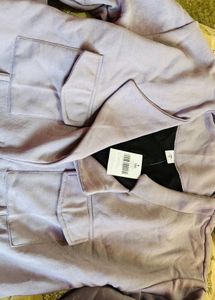 Chic Cropped Belted Jacket