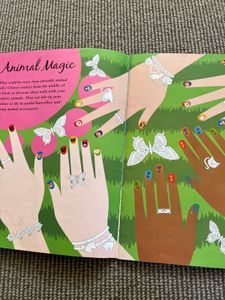 Nail Art Book
