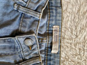 ZARA Stylish Light Wash Denim Jeans