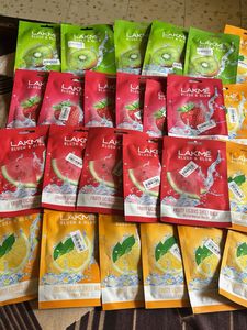 Lakme Blush &amp; Glow Sheet Mask Bundle