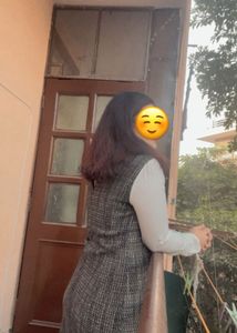 Elegant Grey Tweed Shift Dress