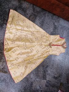 pale yellow gown for women 💛✨