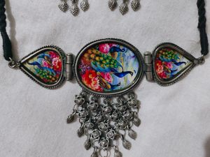 Black Polish Rajasthani Printed Necklace Set🌹