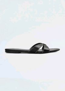 Black Bow Slip-On Flats – Size 37 (Max) 👡
