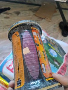 High Performance Plastic Thread With Golden Chip O