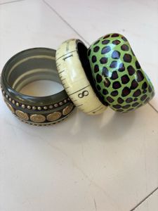 Viral Y2k bangle stack