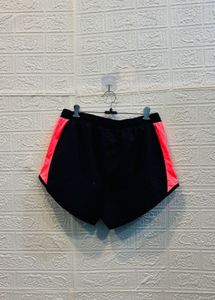 🇦🇺 Under Armour Imported Shorts