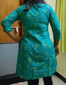 Max Kurta/Top