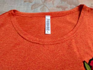 Orange Rose Patch T-Shirt 🧡