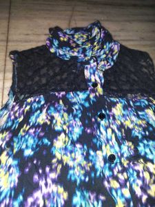 Pretty Net Sleeves Top