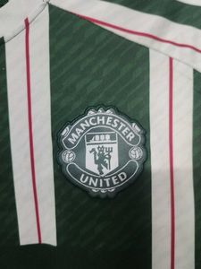Adidas Size L Manchester United Football Jersey