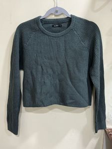 Cute Grey Cropped Sweater