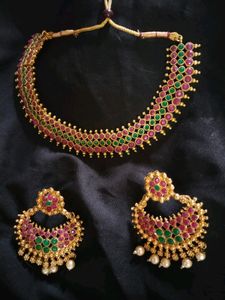 Trendy Jewellery Sets