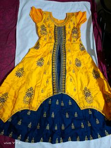 Famous Actress Grand Yellow Kurthi