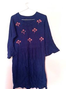Floral Embroidered Kurta
