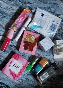 Skincare With Freebies😍👁