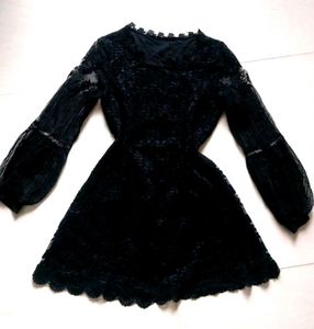 Korean Lace Balloon Sleeve Mini Dress