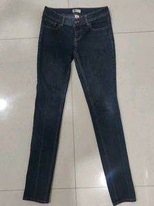 Dark Wash Vintage Slim Jeans