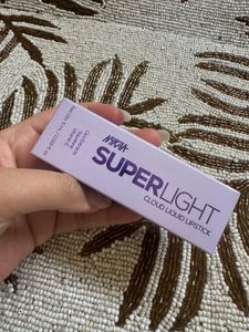 Nykaa SuperLight Cloud Lipstick