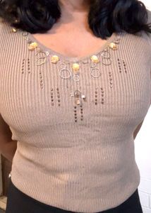 Embellished Y2k Sleeveless Top (item 37)