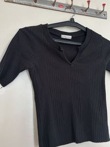 PLAYROOM FITTED TOP