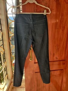 Navy Blue Skinny Jeans