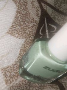 Zunio Nail Polish