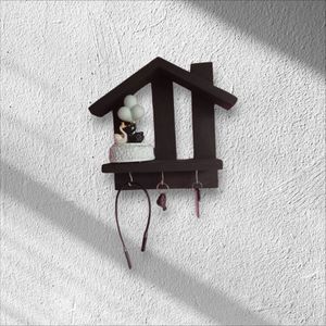 Wooden Showpiece Holder