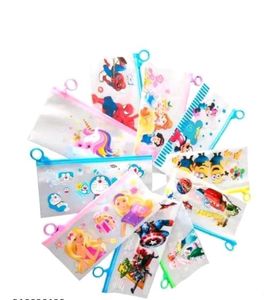 25 Uniform pouches, 6 Clothes storage cove